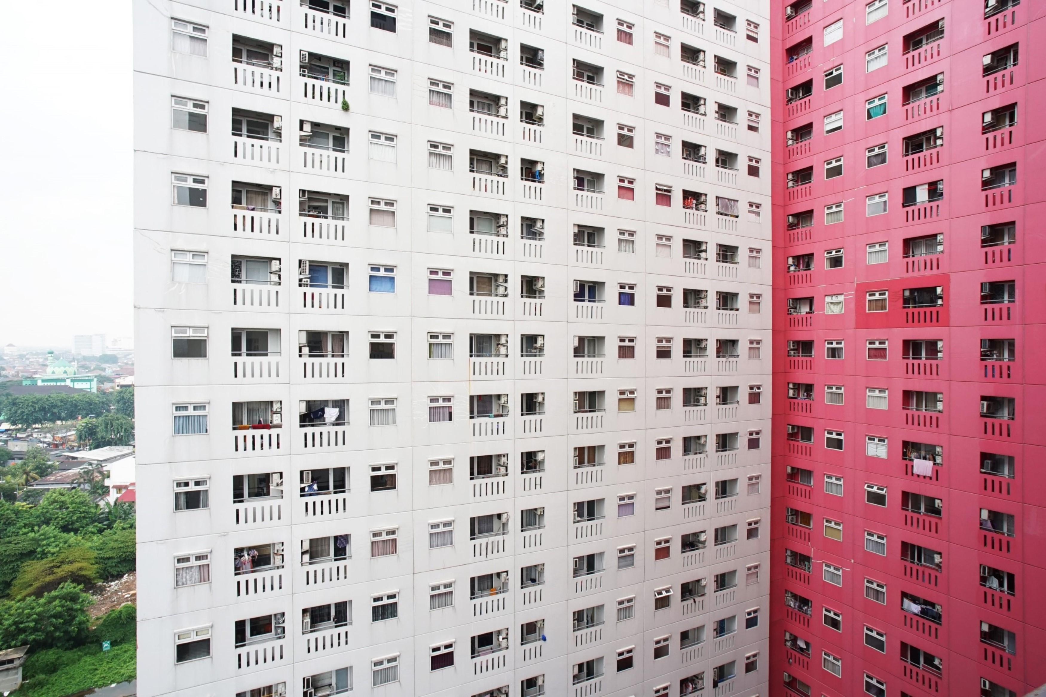 Green Pramuka Apartement By Vici Jakarta Exteriör bild